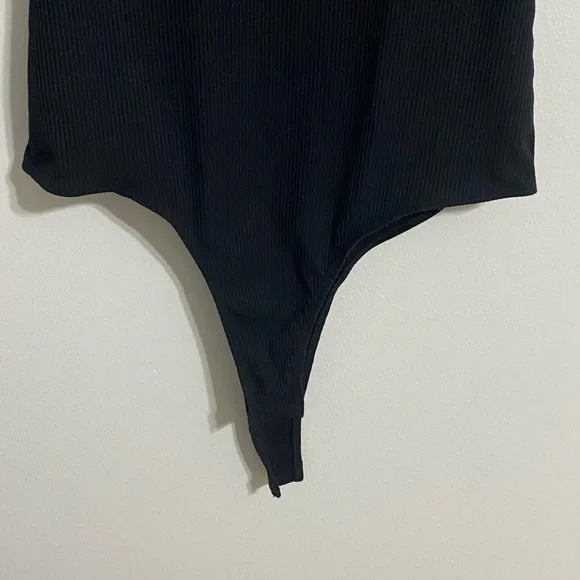 SHEIN Ribbed Bodysuit - Picture 4 of 7